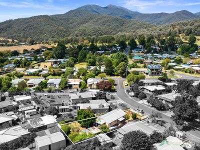 19 Simmonds Street, Mount Beauty