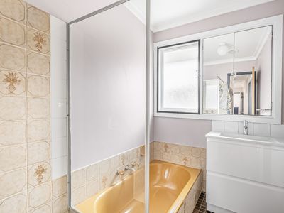 12b Seabrooke Avenue, Rockingham