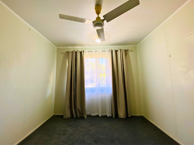 32 Beresford Crescent, Dysart