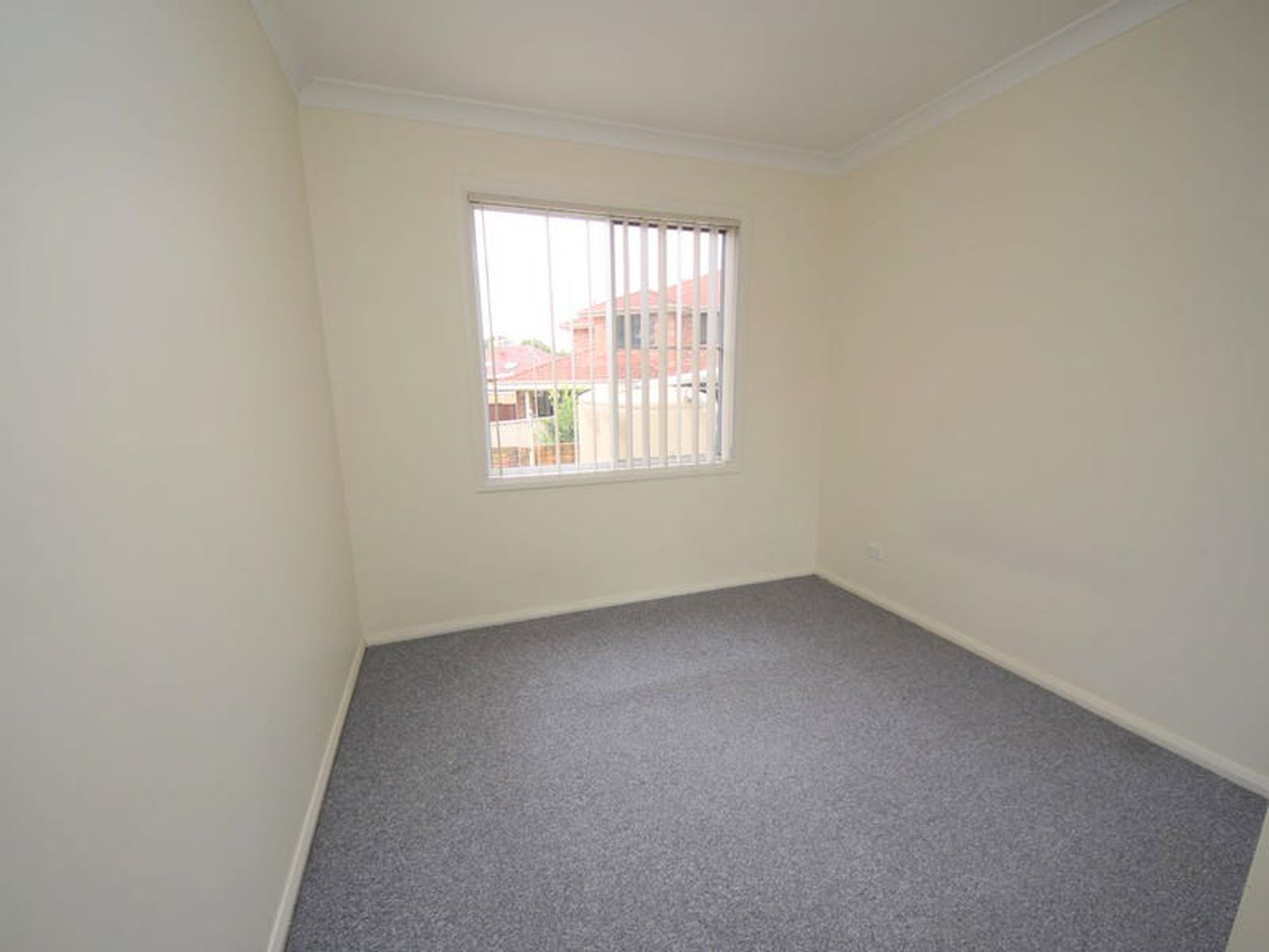 8A Knight Avenue, Bankstown