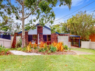 9 Knightsbridge Crescent, Rochedale South