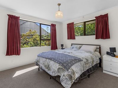 2 / 6 Countess Lane, Spreydon