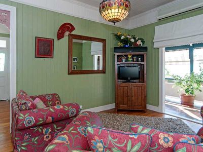 85 Glebe Road, Silkstone