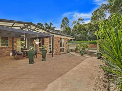 4 Flame Tree Cl, Hamlyn Terrace