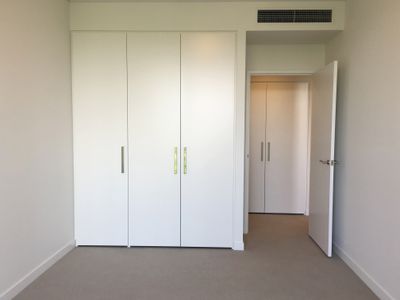 1402 / 1 Scotsman Street, Forest Lodge