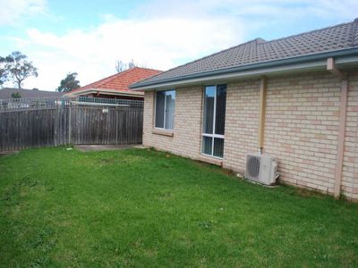 11 Robins Creek Drive, Horsley