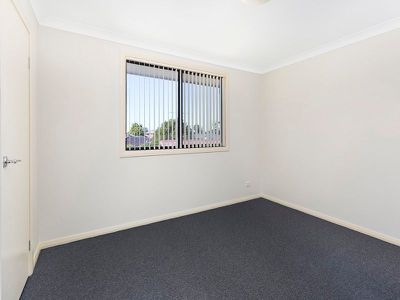 2 / 18 Addison Avenue, Lake Illawarra