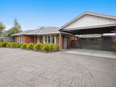 3 Freeman Pl, Langwarrin