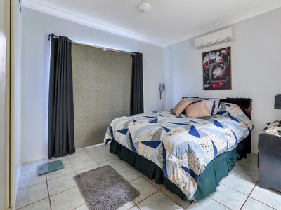 14 Landsborough Street, Bakewell