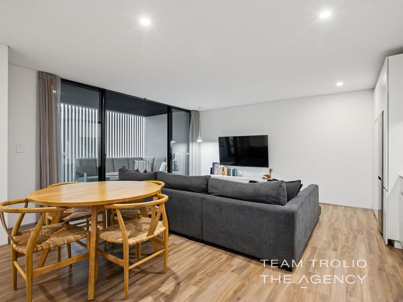 14 / 402 Carrington Street, Hamilton Hill