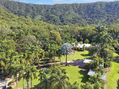 97-99 James Cook Drive, Kewarra Beach