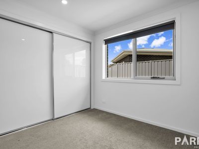 6 / 6 Olus Place, Newnham