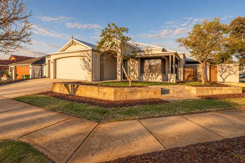 8 Edgar Link, Piara Waters
