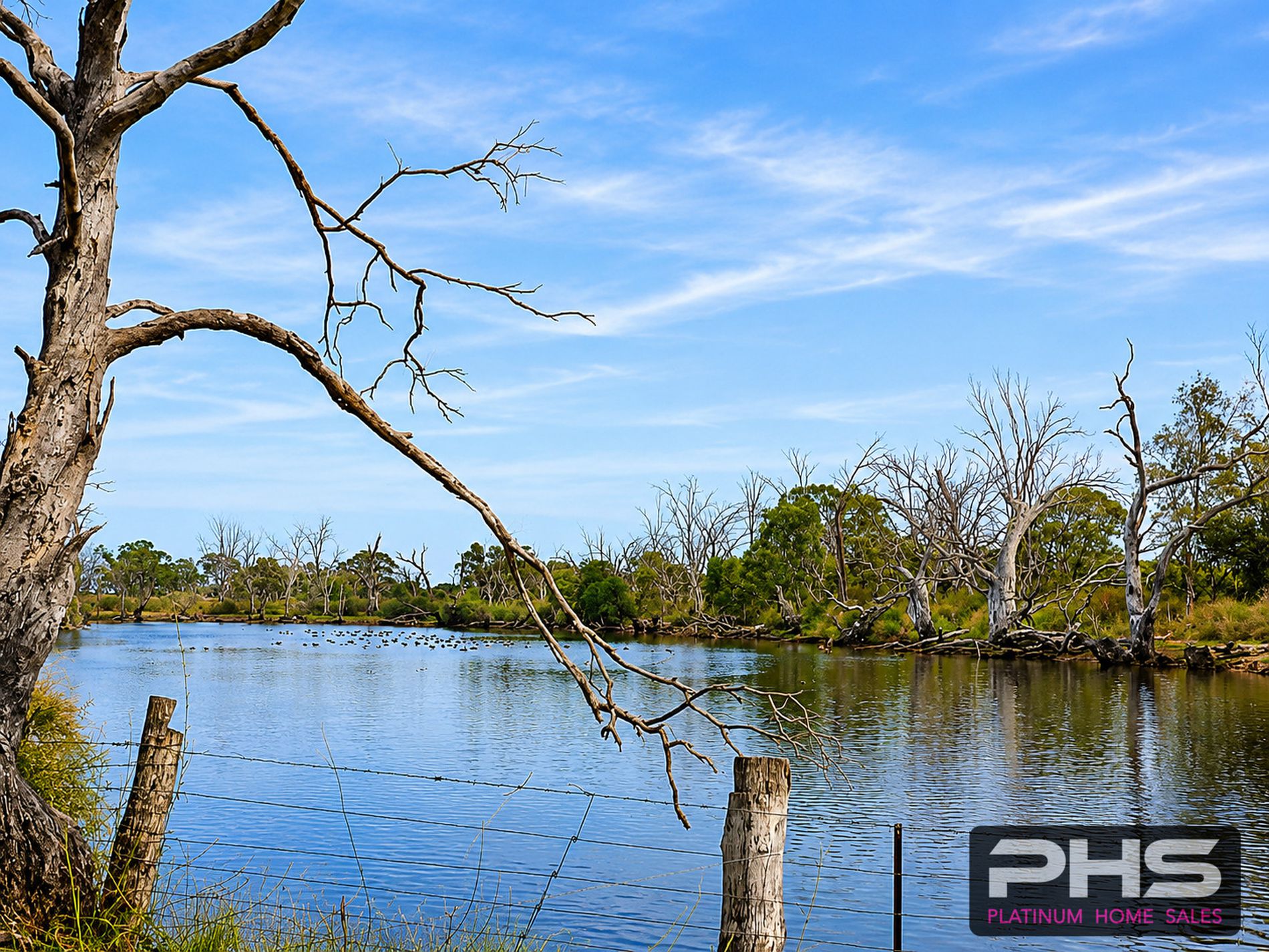190 Pratt Road, Reedy Lake