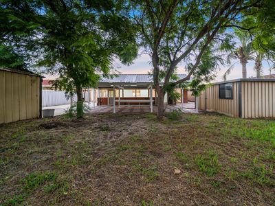 39 Lakemba Way, Waikiki