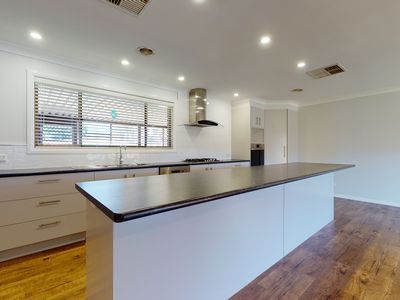 5 Duke Place, Dubbo