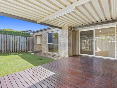 1 / 4 Cardwell Street, Upper Coomera