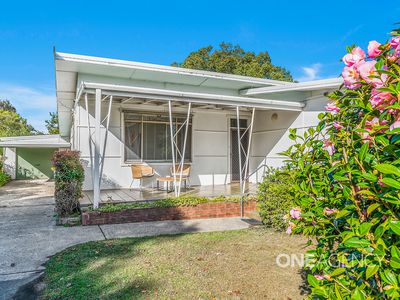 2 Crest Avenue, North Nowra