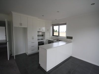 2 / 11 Isabelle Court, Wynyard