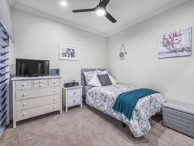 54 Mossvale Drive, Wakerley