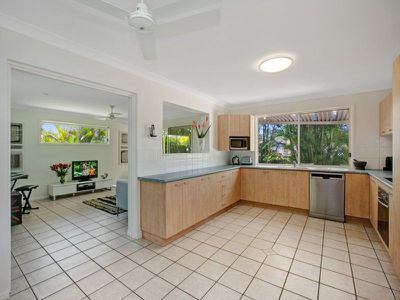 11 Freeman Court, Tewantin