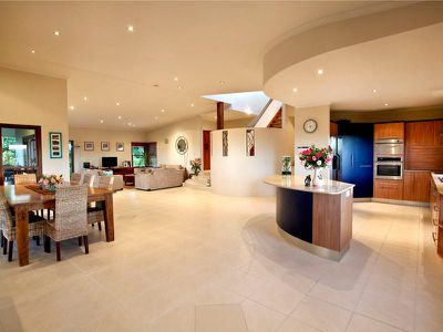 32 Brolga Lane, Dulong