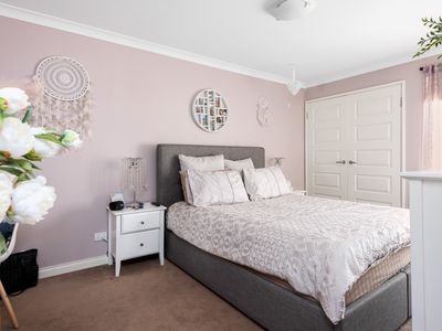 39 Smythe Drive, Broadwood