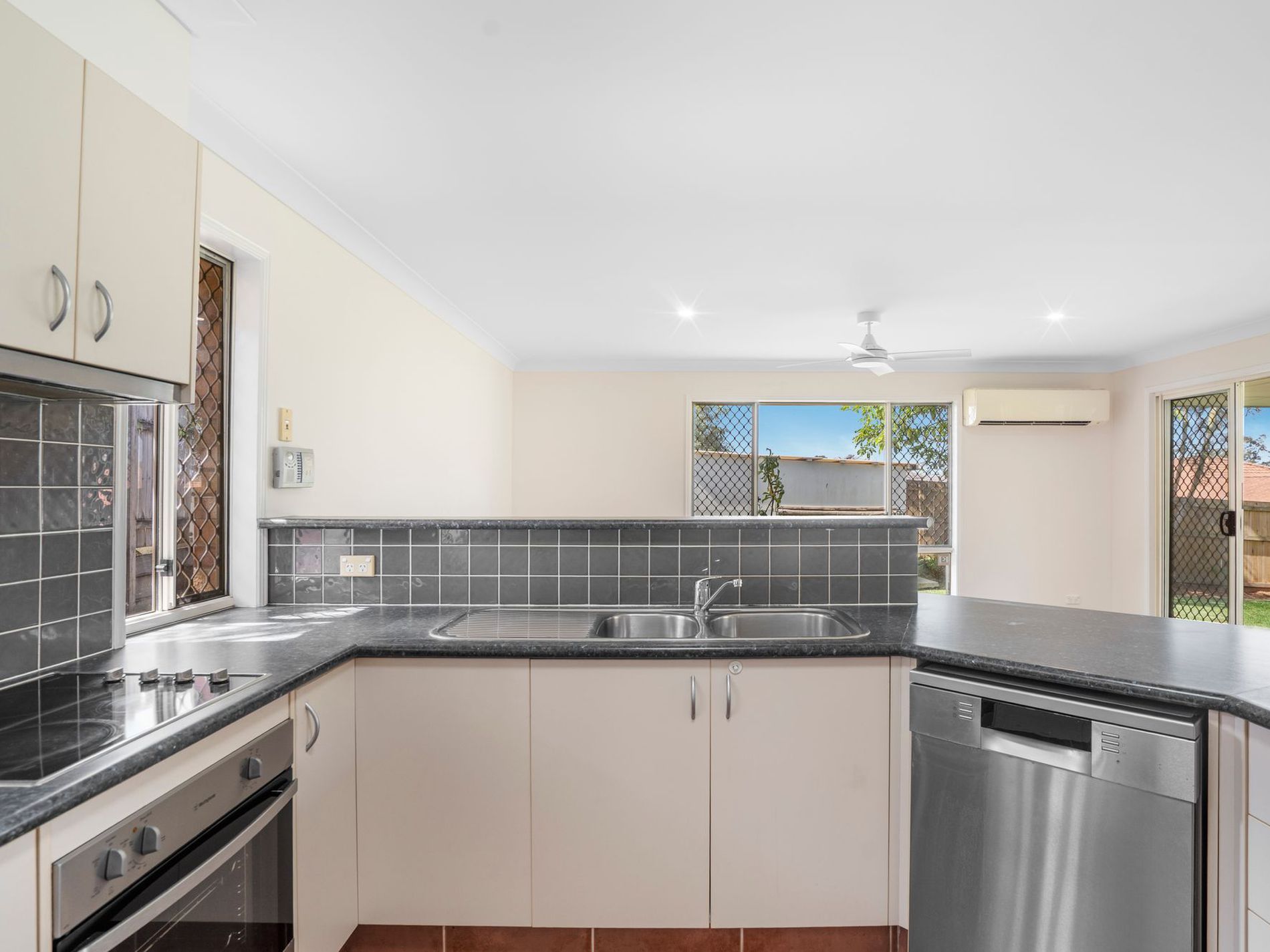 8 Habitat Way, Pimpama
