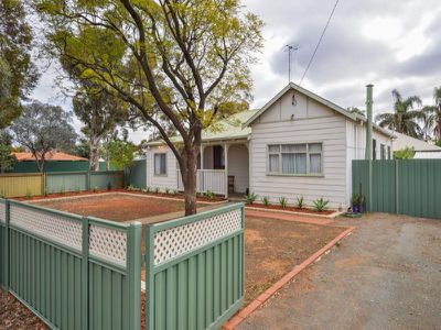 60 Campbell Street, Lamington