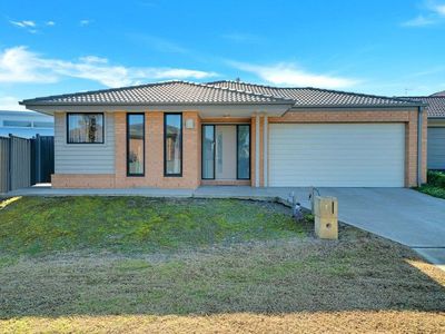 2 Yass Court, Wyndham Vale