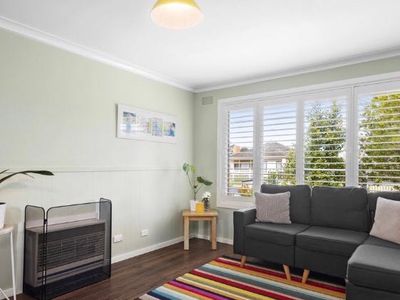 47 Regent Street, Whittington