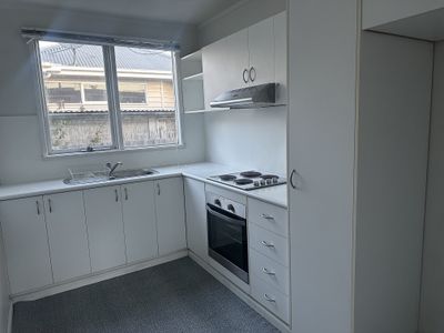 2 / 28-30 Breakwater Road, Thomson