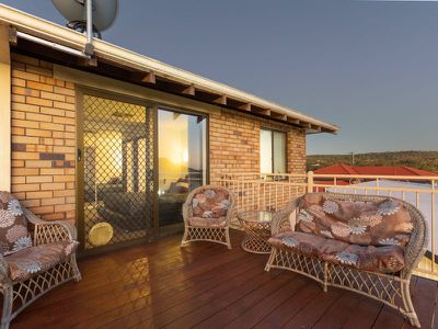 42 Carawatha Avenue, Mount Nasura