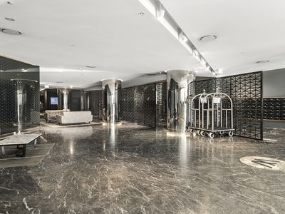 2208 / 42-48 Balston Street, Southbank