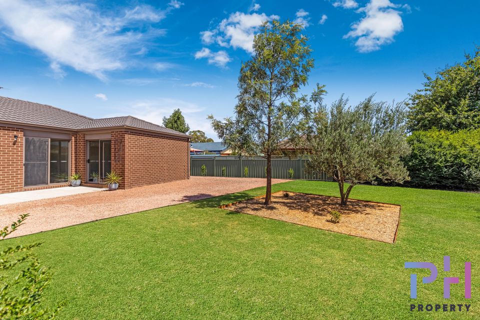 5 Flemington Place, Ascot