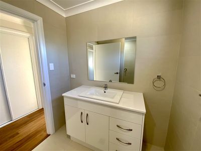 11 Black Street, Forbes