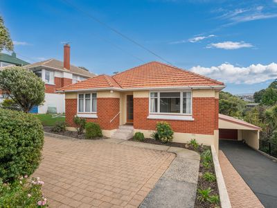122 Easther Crescent, Kew