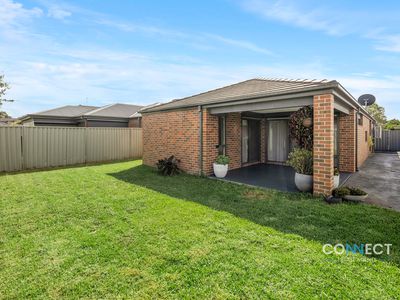 25 Macpherson Circuit, Cranbourne East