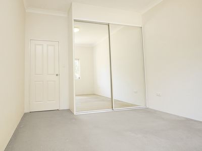 4 / 71 Railway Parade, Lakemba