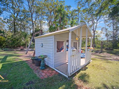 1 Woodlands Drive, Hallidays Point