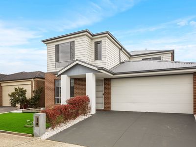 33 Burford Way, Cranbourne North