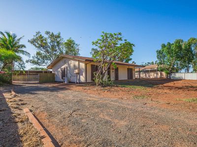 15 Reynolds Place, South Hedland