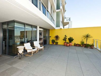 1002 / 21 Bow River Crescent, Burswood