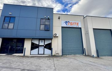 5/252-256 HUME HIGHWAY, Lansvale