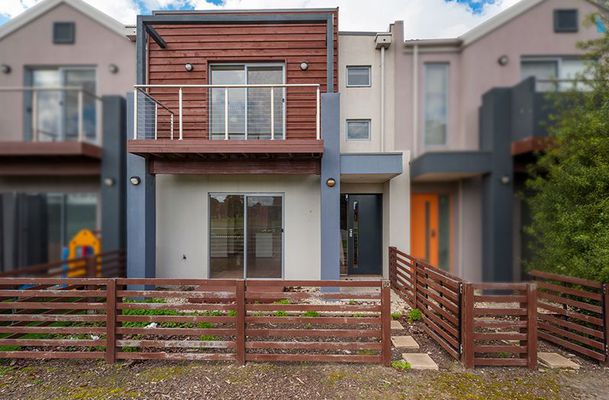 10 / 8 Moresby Court, Craigieburn