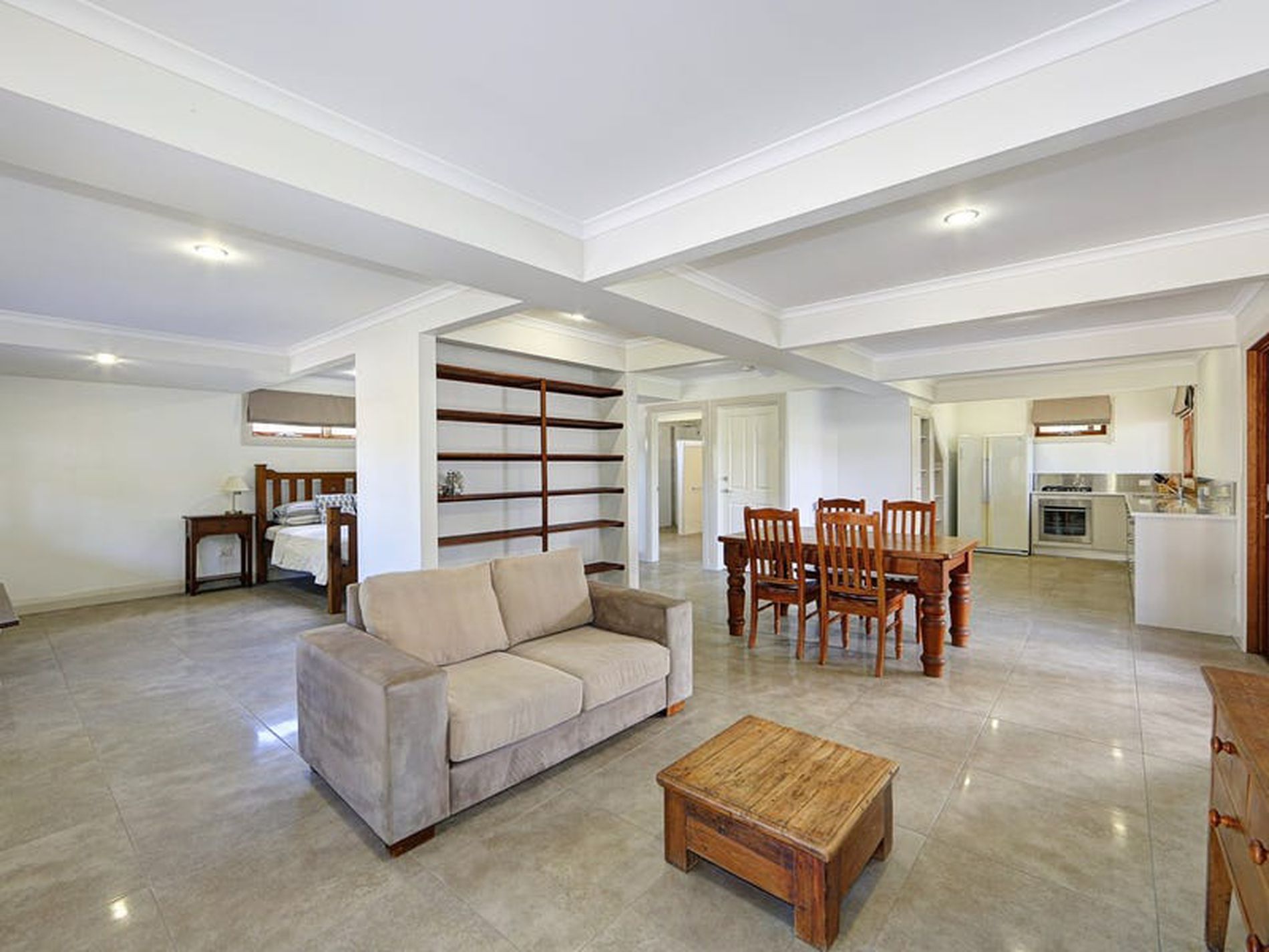 16 Cypress St, Woodgate