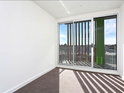 307 / 7 Warrs Avenue, Preston