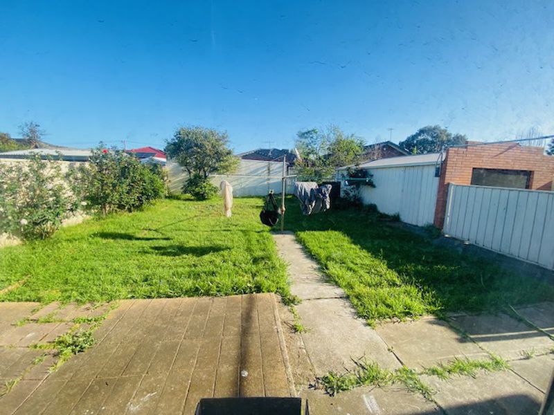 13 Fourth Avenue, Hoppers Crossing