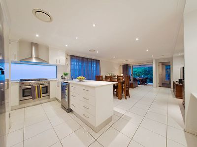 37 Worchester Crescent, Wakerley