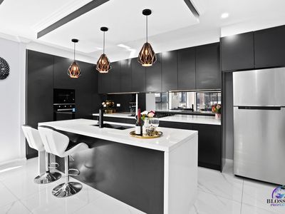 6 Globe Street, Riverstone